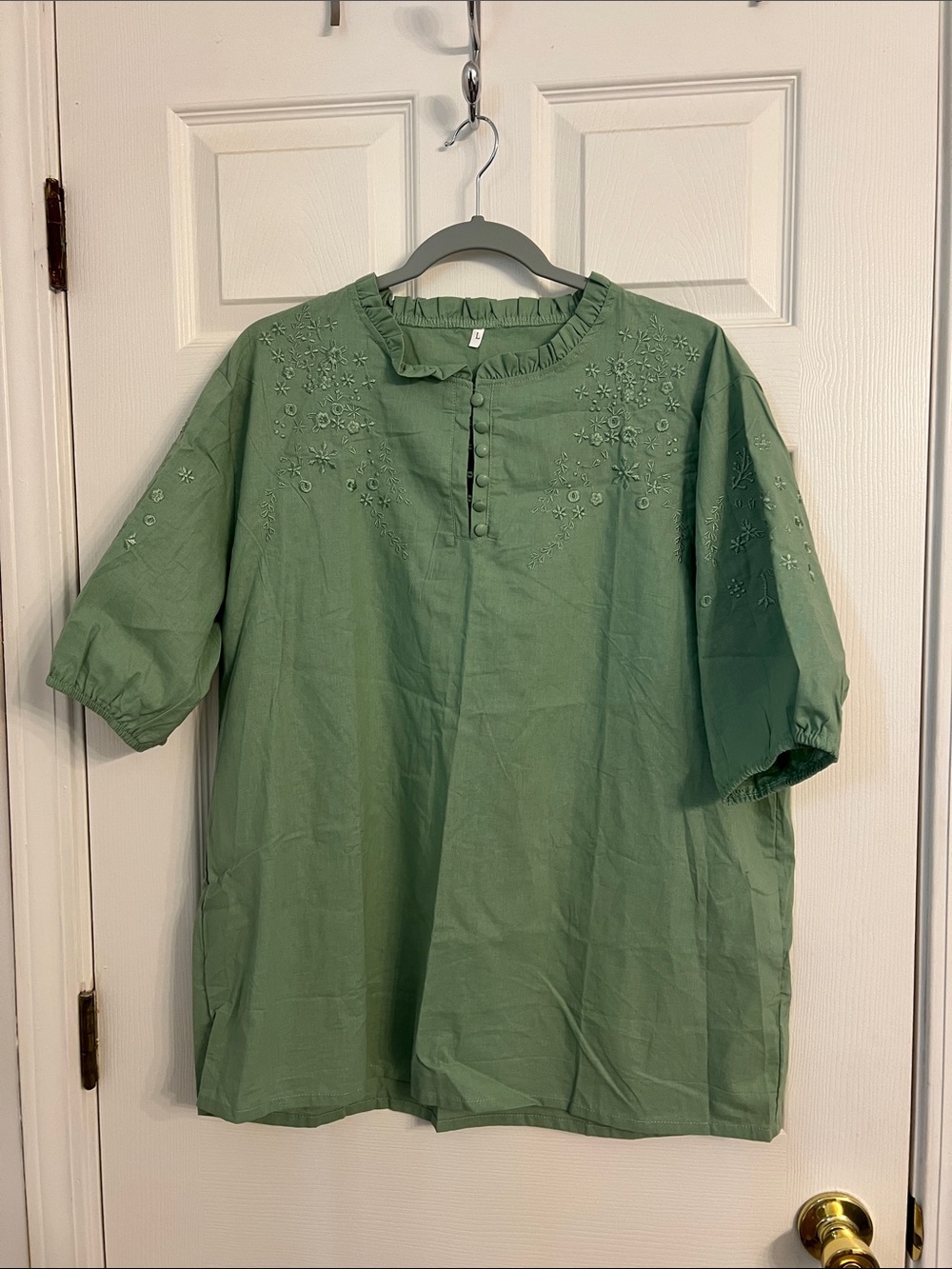 Embroidered Ruffled Collar Green Women's Polo Top